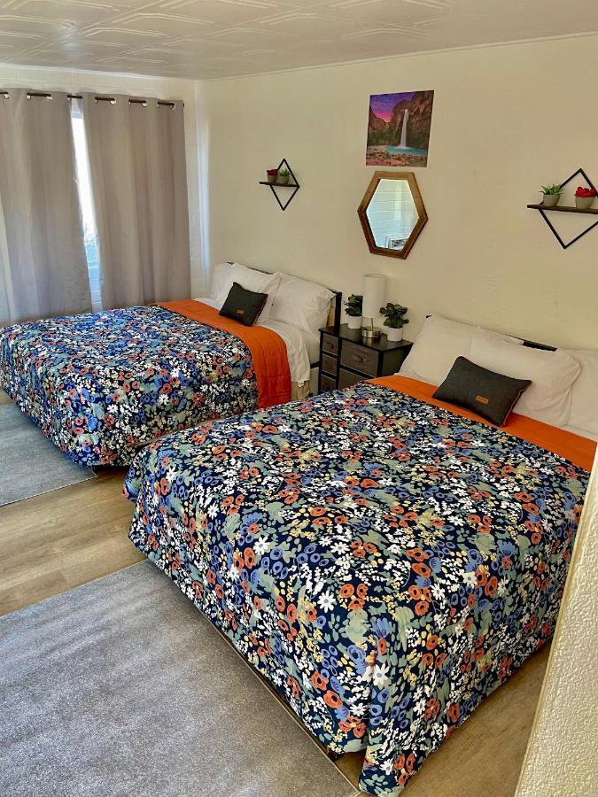 Canyon'S Edge Route 66 Motel Еш Форк Екстер'єр фото