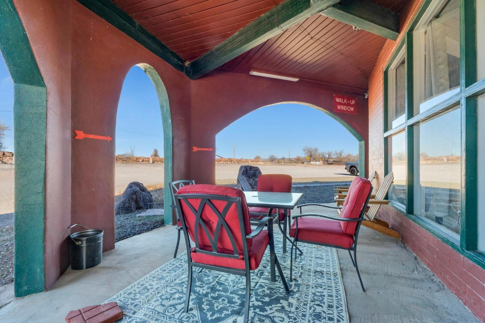 Canyon'S Edge Route 66 Motel Еш Форк Екстер'єр фото